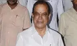 నోటి దురుసుకు భారీ మూల్యం తప్పదా? నోటి దురుసుకు భారీ మూల్యం తప్పదా?