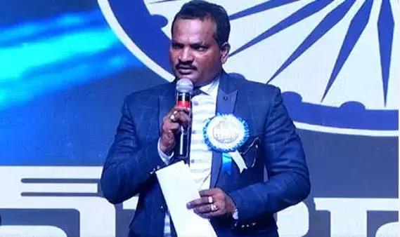 AP : ఆర్5 జోన్పై ఇంప్లీడ్ కానున్న జడ శ్రావణ్ కుమార్ AP : ఆర్5 జోన్పై ఇంప్లీడ్ కానున్న జడ శ్రావణ్ కుమార్