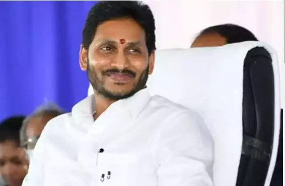 AP : జగన్ పర్యటనతో ప్రజలు బెంబేలెత్తుతున్నారు AP : జగన్ పర్యటనతో ప్రజలు బెంబేలెత్తుతున్నారు