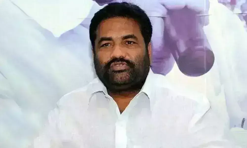 క్రైస్తవ మత పెద్దలతో ఎమ్మెల్యే శ్రీధర్రెడ్డి భేటీ క్రైస్తవ మత పెద్దలతో ఎమ్మెల్యే శ్రీధర్రెడ్డి భేటీ
