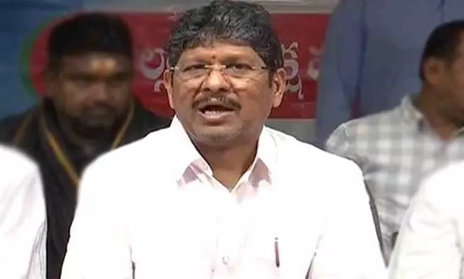వైసీపీ ప్రభుత్వం ఉద్యోగుల సమస్యలు పట్టించుకోవడంలేదు: బొప్పరాజు వైసీపీ ప్రభుత్వం ఉద్యోగుల సమస్యలు పట్టించుకోవడంలేదు: బొప్పరాజు
