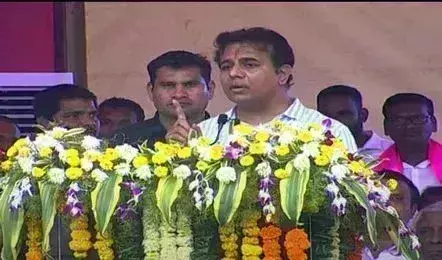 కాంగ్రెస్ ఉద్యమకారుల రక్తాన్ని కళ్ల చూసింది: మంత్రి కేటీఆర్ కాంగ్రెస్ ఉద్యమకారుల రక్తాన్ని కళ్ల చూసింది: మంత్రి కేటీఆర్
