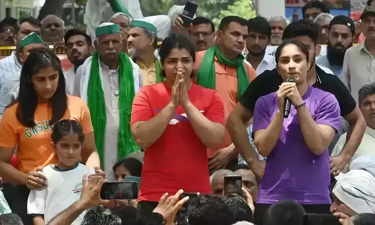 తీవ్రమౌతున్న రెజ్లర్ల ఆందోళన తీవ్రమౌతున్న రెజ్లర్ల ఆందోళన