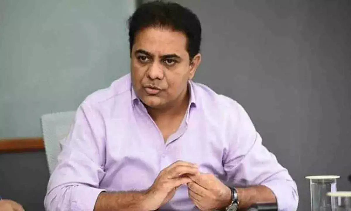 పెట్టుబడులే లక్ష్యంగా.... పెట్టుబడులే లక్ష్యంగా....