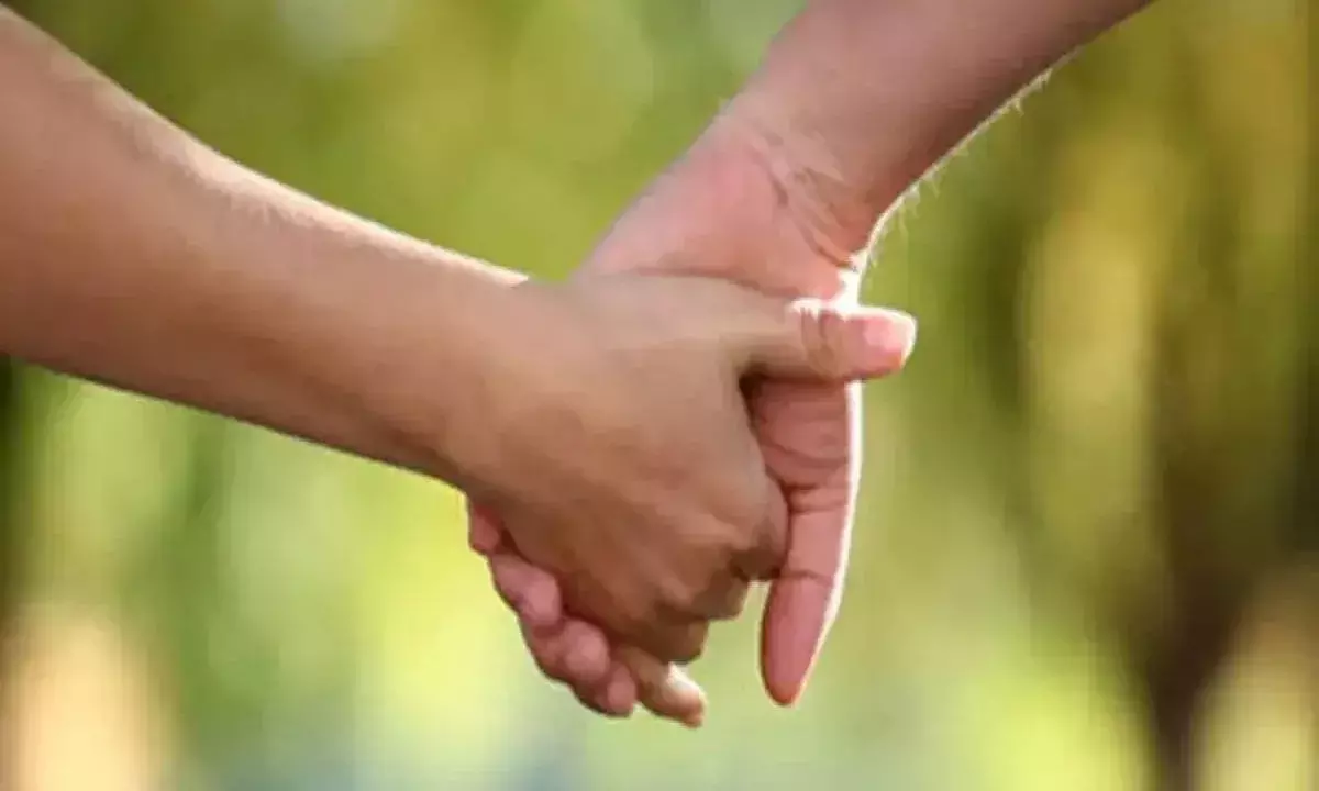 మదనపల్లిలో ప్రేమజంట ఆత్మహత్య మదనపల్లిలో ప్రేమజంట ఆత్మహత్య
