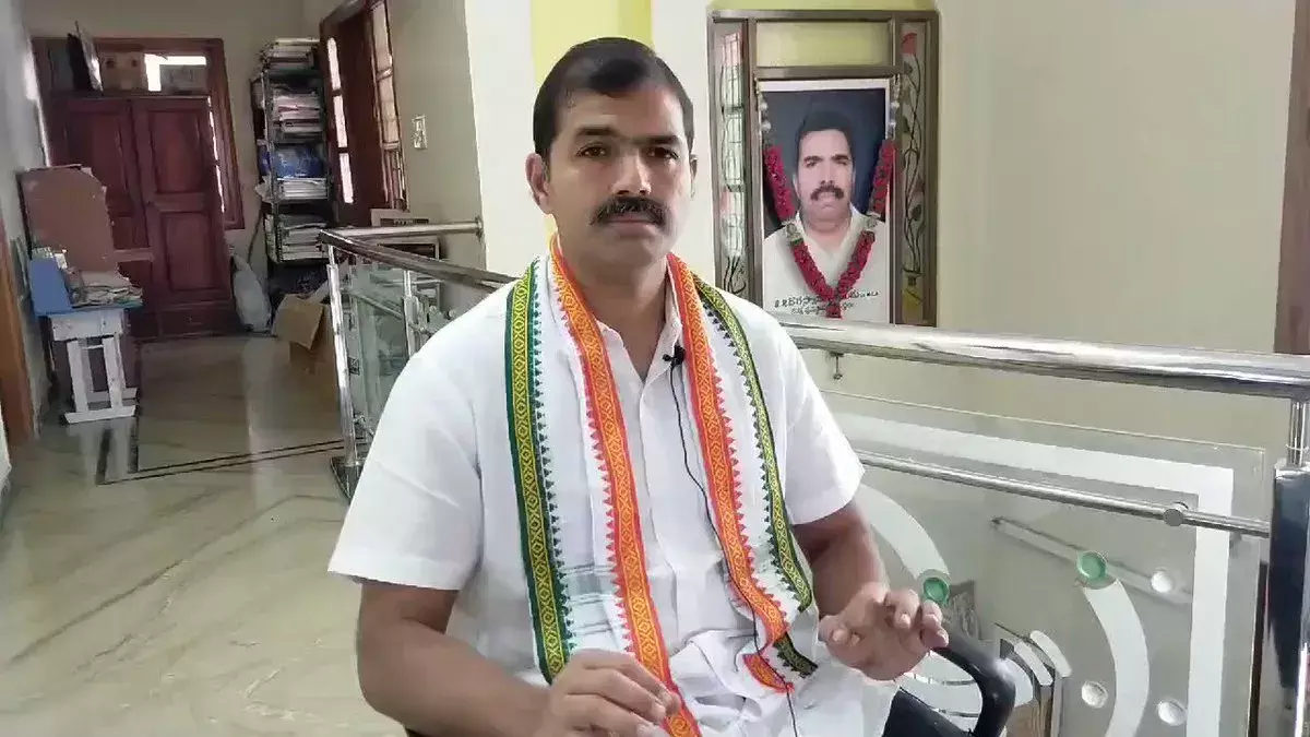 చిత్తూరు జిల్లాలో కాంగ్రెస్కు షాక్ చిత్తూరు జిల్లాలో కాంగ్రెస్కు షాక్
