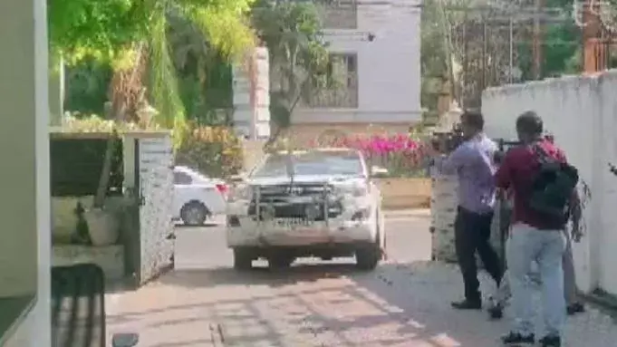 ED Raids : పొన్నియన్ సెల్వన్ నిర్మాతలపై ఈడీ దాడులు ED Raids : పొన్నియన్ సెల్వన్ నిర్మాతలపై ఈడీ దాడులు