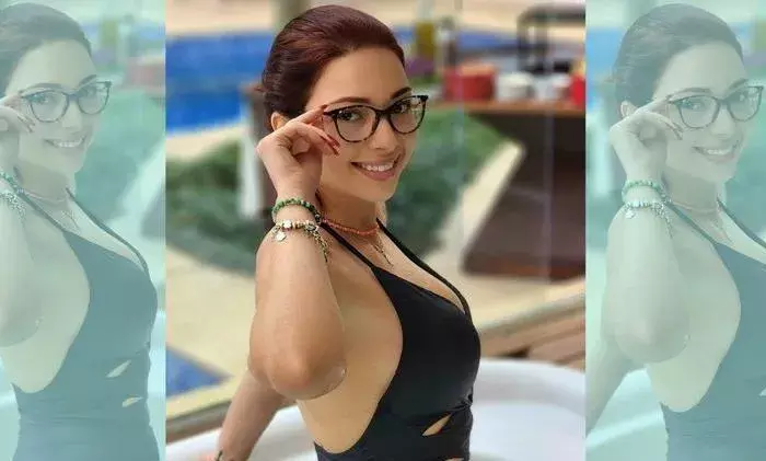 టిక్ టాక్ టీచర్ పైత్యం... ఉద్యోగం ఊడిన వైనం