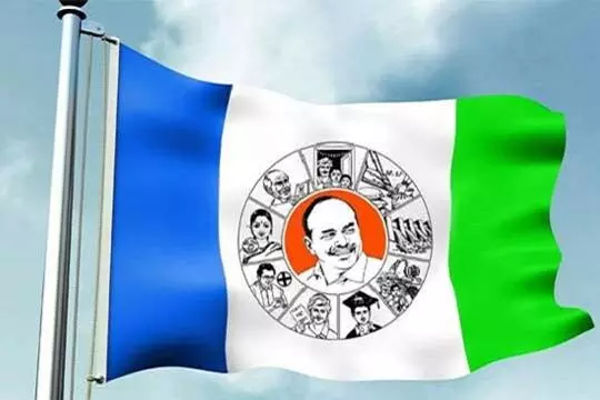 వైసీపీ అరాచకాలకు బలవుతున్న సామాన్యులు? వైసీపీ అరాచకాలకు బలవుతున్న సామాన్యులు?