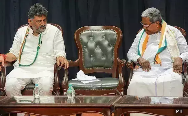 కర్నాటక సీఎం అభ్యర్థి ఎంపికపై వీడని సస్పెన్స్ కర్నాటక సీఎం అభ్యర్థి ఎంపికపై వీడని సస్పెన్స్