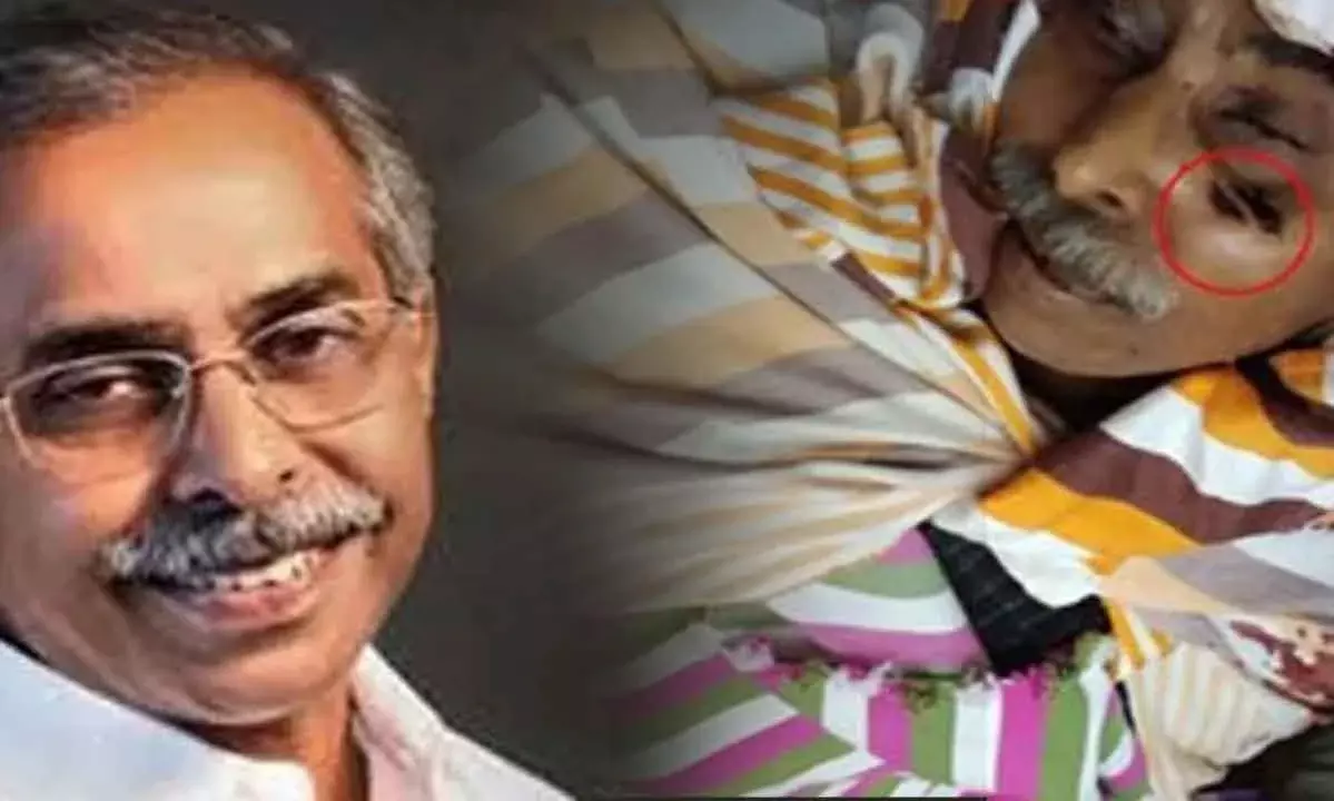 ఆరోజు చిన్నాన్న గుండెపోటుతో చనిపోయారని సీఎంజగన్ చెప్పారు.. అజయ్ కల్లం వాంగ్మూలం ఆరోజు చిన్నాన్న గుండెపోటుతో చనిపోయారని సీఎంజగన్ చెప్పారు.. అజయ్ కల్లం వాంగ్మూలం