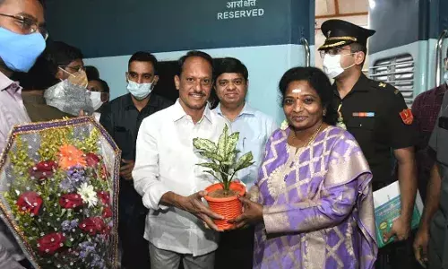 భద్రాద్రి కొత్తగూడెంలో గవర్నర్ తమిళిసై భద్రాద్రి కొత్తగూడెంలో గవర్నర్ తమిళిసై