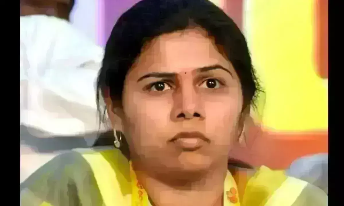 భూమా అఖిల ప్రియ అరెస్ట్