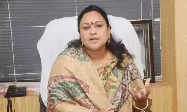 వైసీపీ ఎమ్మెల్యే రెడ్డిశాంతిపై సొంత పార్టీ నేతల తిరుగుబాటు వైసీపీ ఎమ్మెల్యే రెడ్డిశాంతిపై సొంత పార్టీ నేతల తిరుగుబాటు