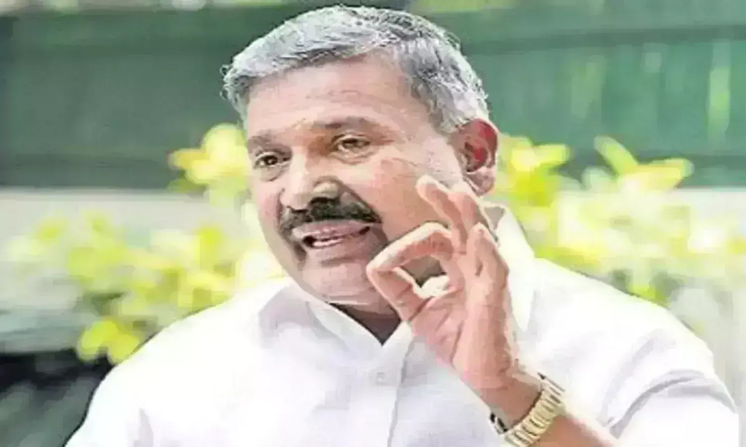 పెట్రేగుతున్న మంత్రి పెద్దిరెడ్డి అరాచకాలు