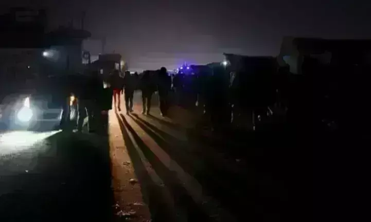 గ్రామంలో కర్ఫ్యూ