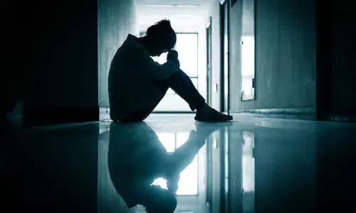 Guntur:  పెళ్లి పేరుతో మోసం చేశాడంటూ ఎస్సైపై ఫిర్యాదు