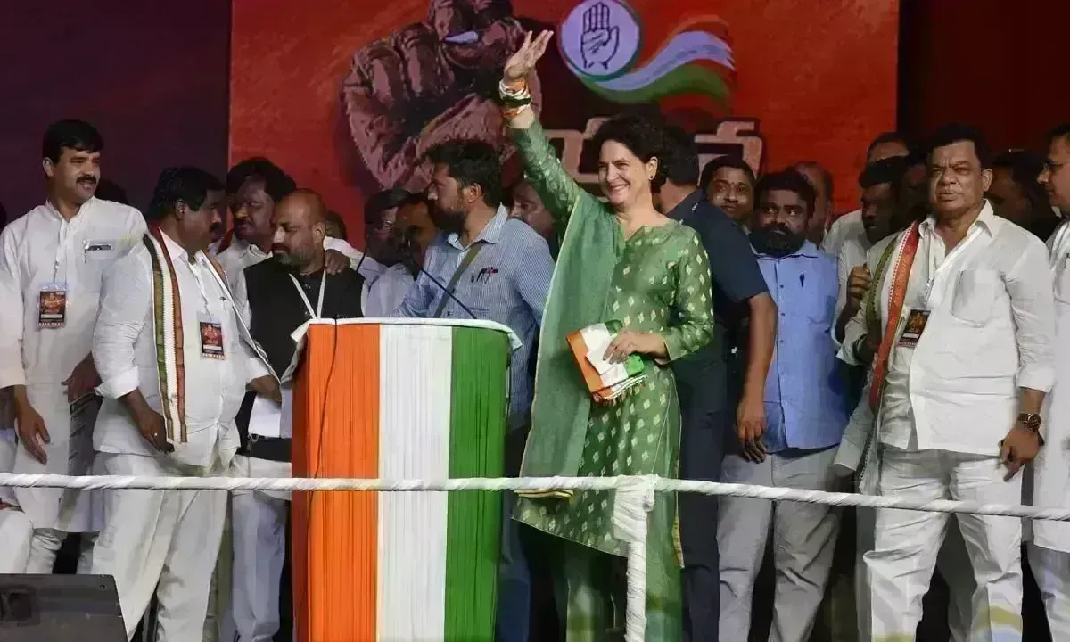 వేగం పెంచిన టీ-కాంగ్రెస్.. ప్రియాంకతో మలిసభ వేగం పెంచిన టీ-కాంగ్రెస్.. ప్రియాంకతో మలిసభ