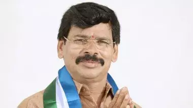 Editorial: రాయదుర్గం వైసీపీలో రగులుతున్న అసమ్మతి Editorial: రాయదుర్గం వైసీపీలో రగులుతున్న అసమ్మతి