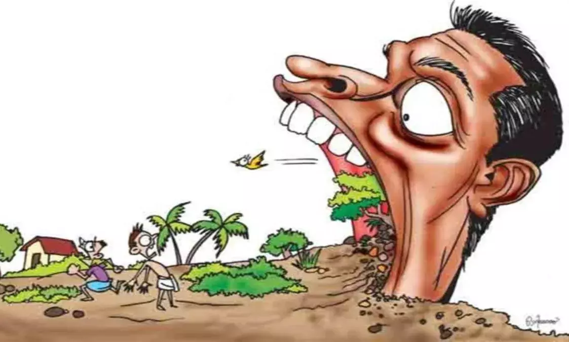 వైసీపీ నేతల అక్రమ భూ దందా వైసీపీ నేతల అక్రమ భూ దందా