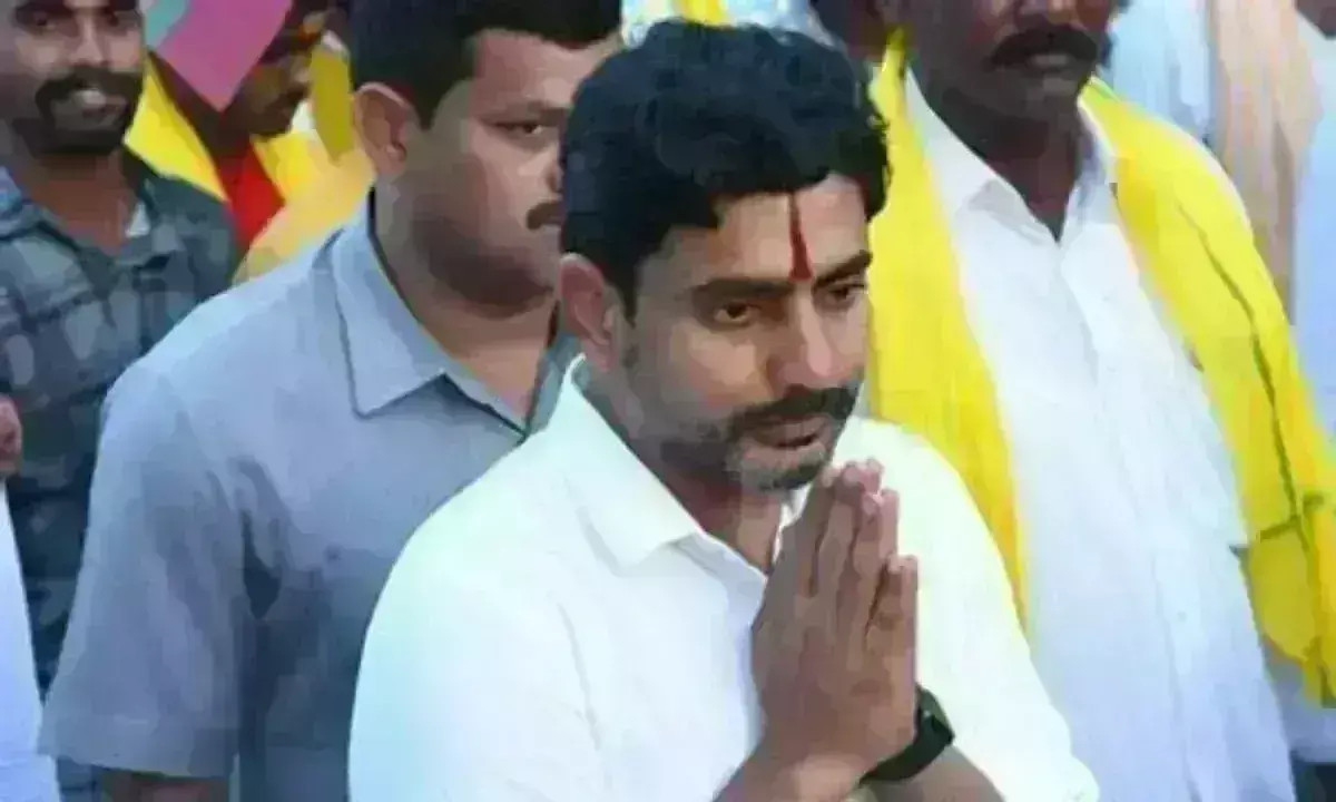 విజయవంతంగా కొనసాగుతోన్న యువగళం విజయవంతంగా కొనసాగుతోన్న యువగళం