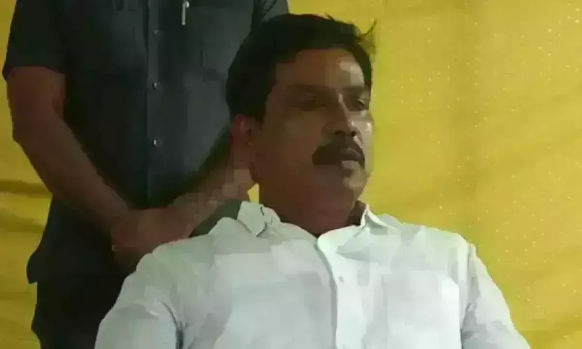 వైసీపీ ఎమ్మెల్యేకు చుక్కెదురు వైసీపీ ఎమ్మెల్యేకు చుక్కెదురు