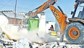 Mahaboobabad: పేదల గుడిసెల తొలగింపు.. భగ్గుమన్న బాధితులు