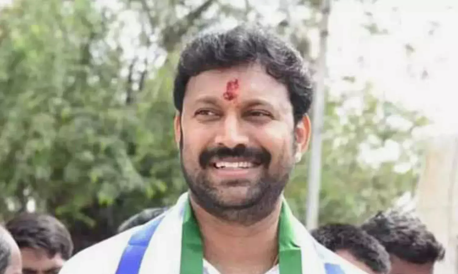 ఎంపీ అవినాష్ అరెస్ట్ విషయంలో నేడు బిగ్ డే ఎంపీ అవినాష్ అరెస్ట్ విషయంలో నేడు బిగ్ డే