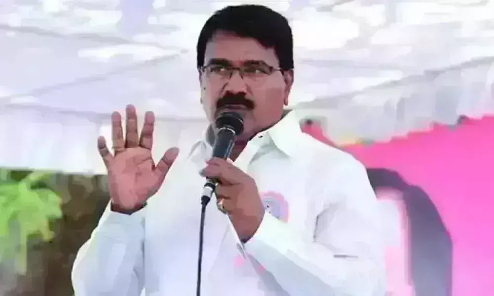 కాంగ్రెస్ పై మండిపడిన నిరంజన్ రెడ్డి కాంగ్రెస్ పై మండిపడిన నిరంజన్ రెడ్డి