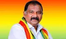 మహానాడుకు నల్లపాటి రాము విరాళం