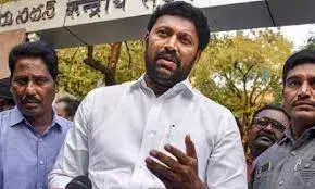 అవినాష్ రెడ్డి ముందస్తు బెయిల్పై కొనసాగుతోన్న విచారణ అవినాష్ రెడ్డి ముందస్తు బెయిల్పై కొనసాగుతోన్న విచారణ