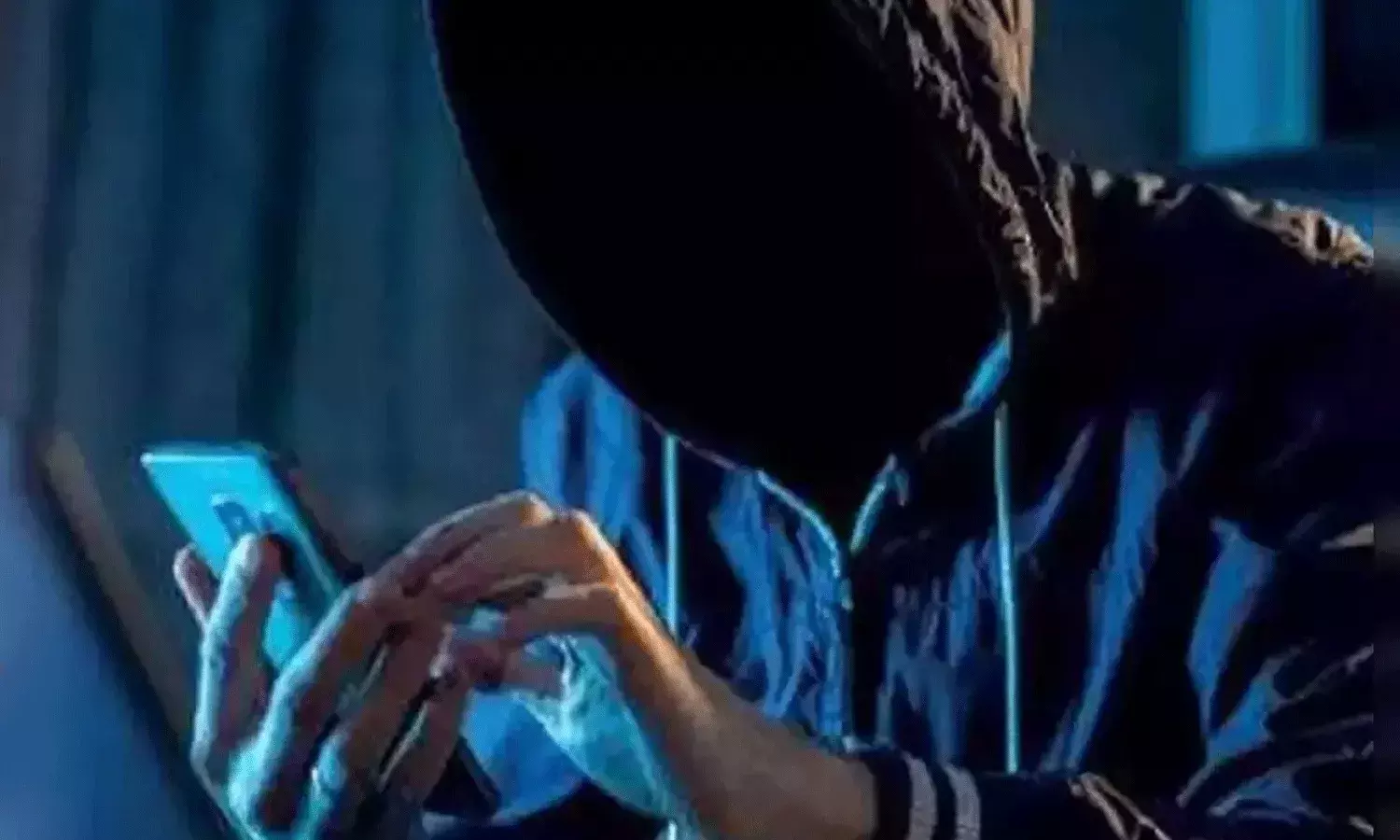 పర్సనల్ లోన్ పేరుతో డబ్బులు కాజేసిన సైబర్ నేరగాళ్లు