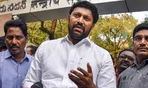 అవినాష్ రెడ్డి ముందస్తు బెయిల్పై కొనసాగుతోన్న విచారణ అవినాష్ రెడ్డి ముందస్తు బెయిల్పై కొనసాగుతోన్న విచారణ