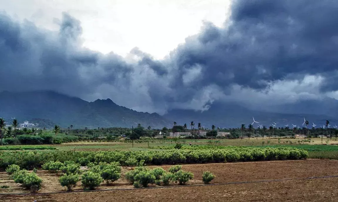 వానల కోసం కాస్త ఆగాల్సిందే మరి...