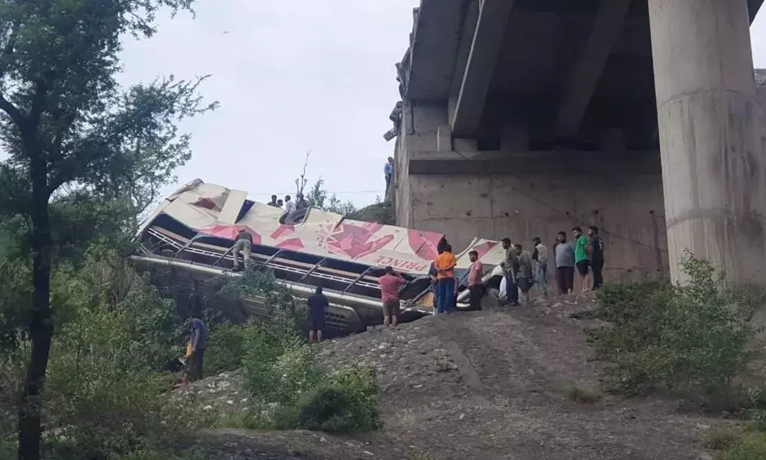 జమ్మూలో ఘోర ప్రమాదం