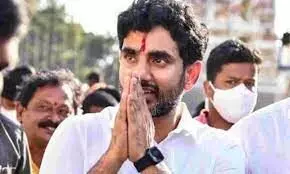 లోకేష్ వెంట వేలాది యువత లోకేష్ వెంట వేలాది యువత