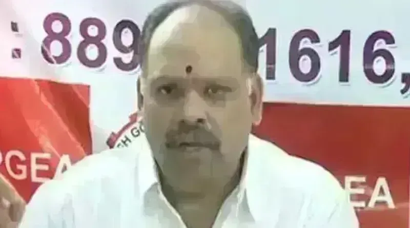 అజ్ఞాతంలోకి ఏపీ ప్రభుత్వ ఉద్యోగుల సంఘం అధ్యక్షుడు సూర్యనారాయణ అజ్ఞాతంలోకి ఏపీ ప్రభుత్వ ఉద్యోగుల సంఘం అధ్యక్షుడు సూర్యనారాయణ