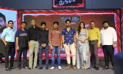 యాక్షన్ తో  కూడిన న్యూ ఏజ్ లవ్ స్టోరీ  టక్కర్:  హీరో సిద్ధార్థ్