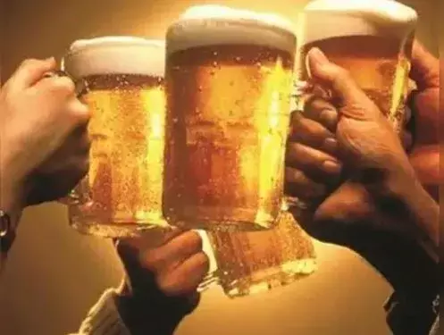 కనేకల్ మండల విద్యుత్ ఉపకేంద్రం లో మందు పార్టీ కనేకల్ మండల విద్యుత్ ఉపకేంద్రం లో మందు పార్టీ