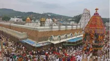 తిరుమలలో భక్తుల రద్దీ