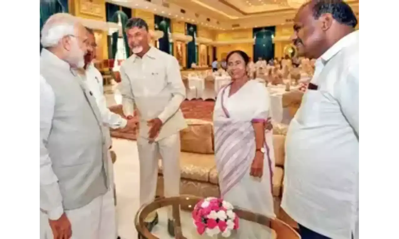 కొత్త మిత్రుల వేటలో ఎన్డీయే.. చర్చల్లో మోడీ, షా!!