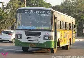 కండక్టర్లను వేధిస్తున్న మేడ్చల్ డిపో మేనేజర్ కండక్టర్లను వేధిస్తున్న మేడ్చల్ డిపో మేనేజర్