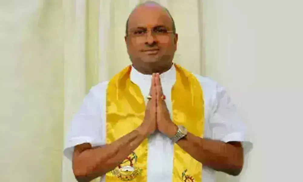 ప్రజలు వైసీపీని బంగాళాఖాతంలోకి తోస్తారు: కోవెలమూడి ప్రజలు వైసీపీని బంగాళాఖాతంలోకి తోస్తారు: కోవెలమూడి
