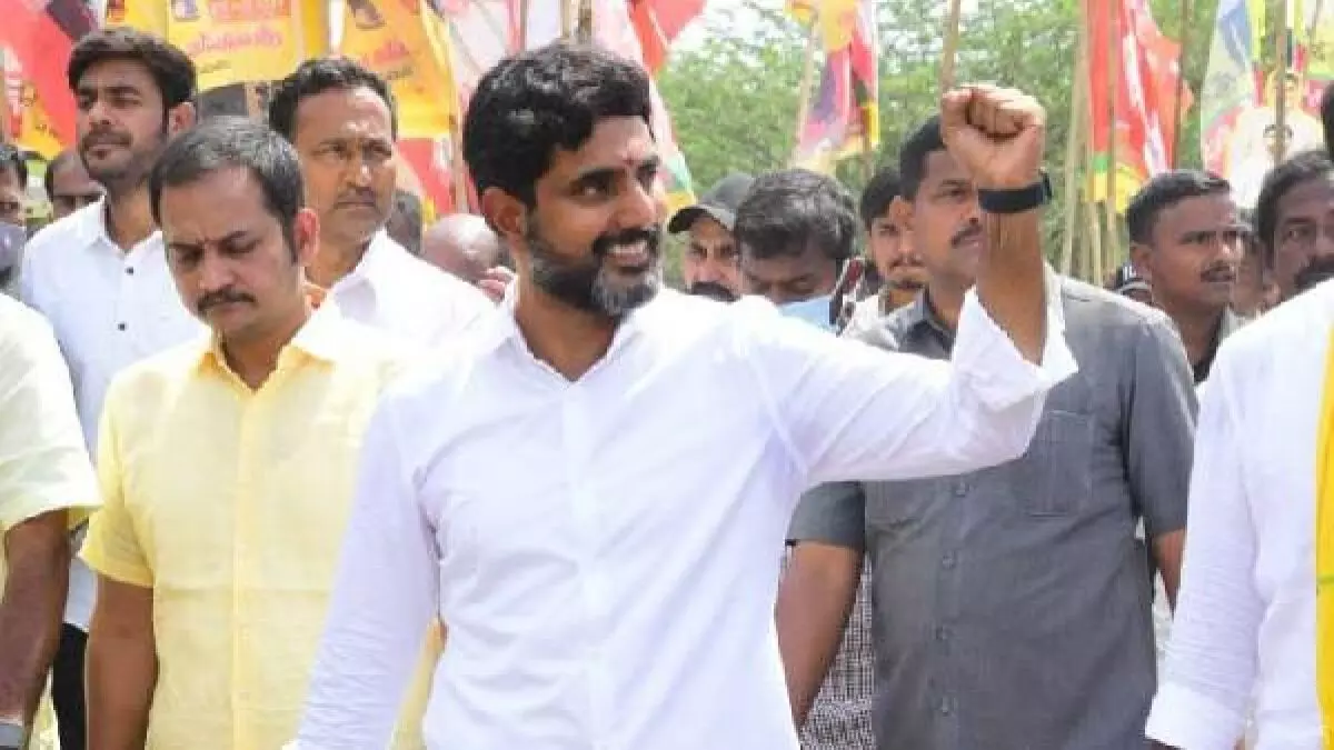 122వ రోజు అశేష జనవాహిని మధ్య యువగళం 122వ రోజు అశేష జనవాహిని మధ్య యువగళం