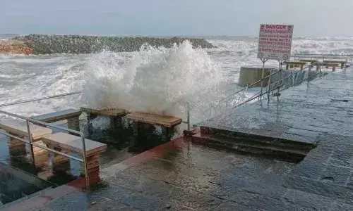 ముంచుకొస్తున్న బిపర్ జాయ్ ముప్పు ముంచుకొస్తున్న బిపర్ జాయ్ ముప్పు