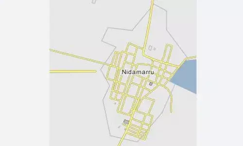 నిడమర్రులో పేదల ఇళ్లను తొలగించిన అధికారులు