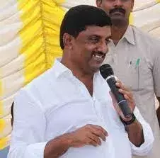 వైసీపీ అరాచకాలు ప్రజలకు అర్ధమయ్యేలా వివరించాలి: నల్లారి కిషోర్ వైసీపీ అరాచకాలు ప్రజలకు అర్ధమయ్యేలా వివరించాలి: నల్లారి కిషోర్