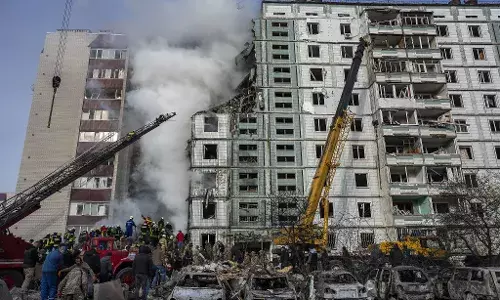 ఉక్రెయిన్పై రష్యా క్షిపణులతో దాడి ఉక్రెయిన్పై రష్యా క్షిపణులతో దాడి