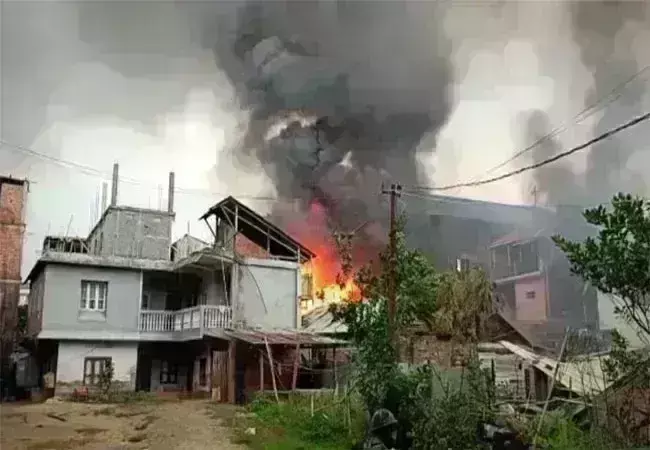 మణిపూర్ లో మరోసారి హింస, 9 మంది మృతి