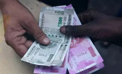 వసూల్ రాజా..ప్రైవేట్ ముఠా..!